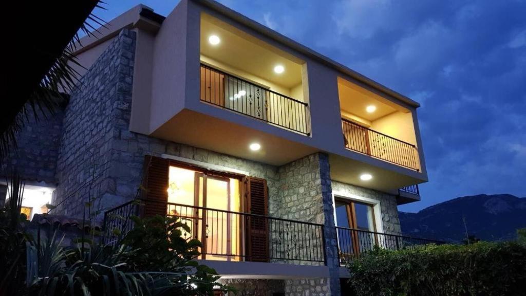 Apartment Reina Petrovac